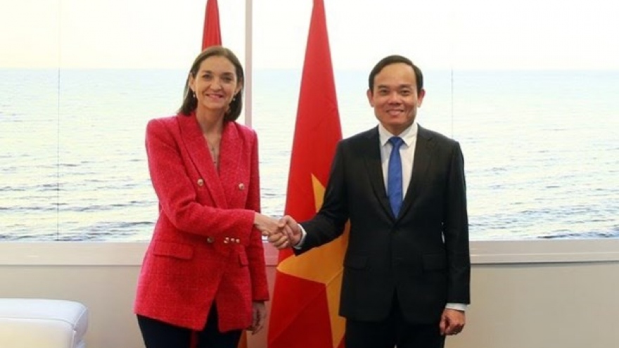 Vietnam, Spain seek measures to step up cooperation in various fields